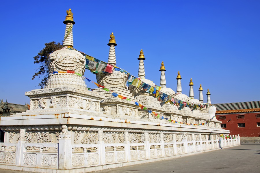 內蒙古沙雪秘境７日－鄂爾多斯草原、響沙灣、哈素海、圍爐煮茶