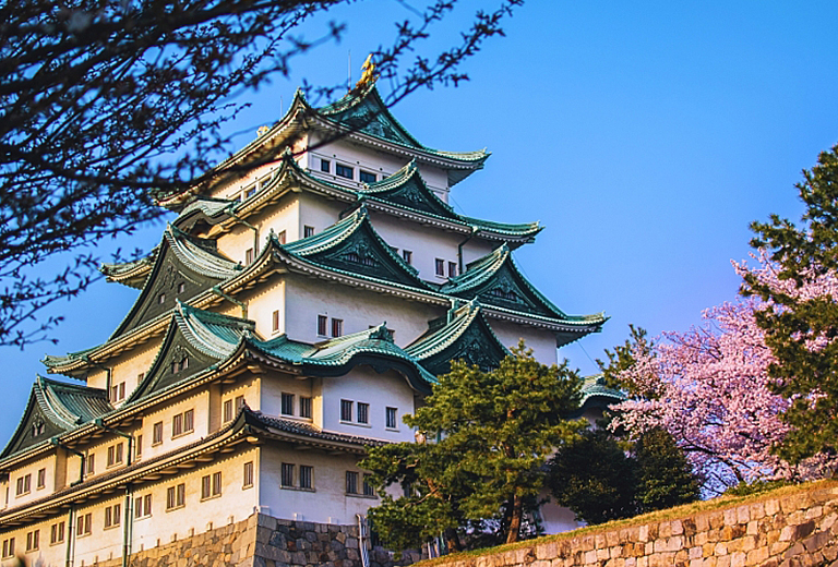 九州熊本人氣鐵道×海鮮市場×溫泉三大蟹精選五日～柳川遊船+門司港+城彩苑+湯布院+別府海地獄+太宰府(熊本進出-星宇)
